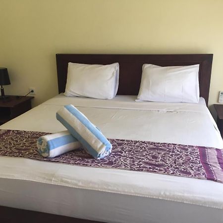 Tanaya Homestay Amed Екстериор снимка